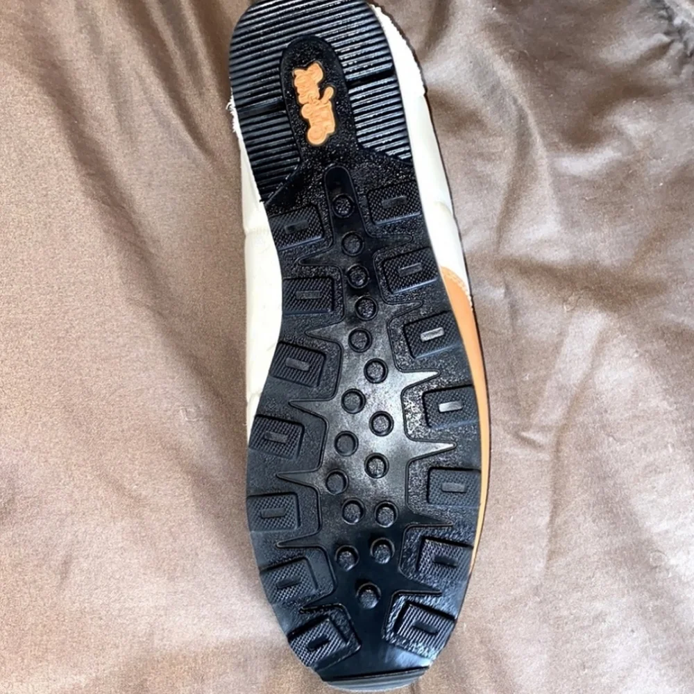 Coach Sneakers - Picture 3 of 5
